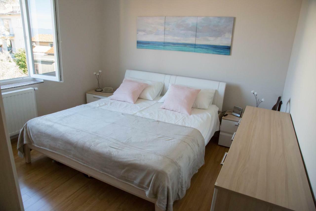 Apartman Matea Apartment Malinska Exterior photo